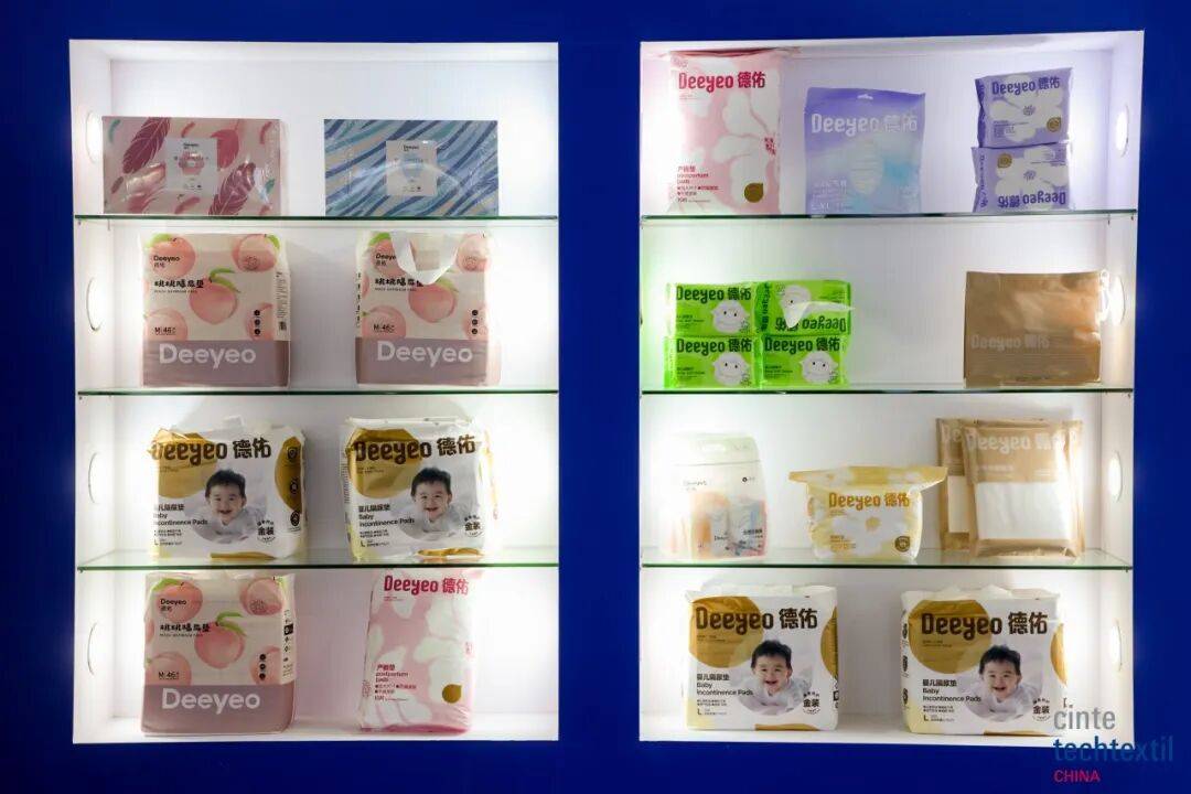 障”到“品质生活”卫生与母婴用品行业实现价值跃迁AG真人直营“十四五”产业用发展纪实 从“功能保(图1) 障”到“品质生活”卫生与母婴用品行业实现价值跃迁AG真人直营“十四五”产业用发展纪实 从“功能保(图1)